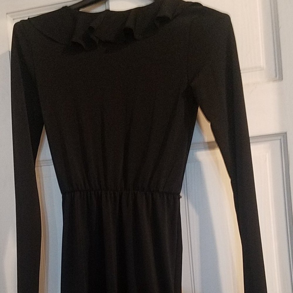 BLACK DRESS - Picture 3 of 6